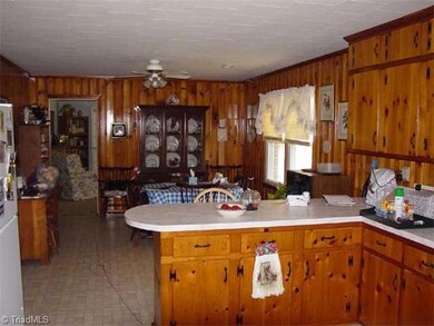 460 Sawyersville Rd, Asheboro, NC 27205 - photo 6