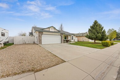 528 S Valley Dr, Nampa, ID 83686 - photo 2