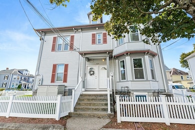 659 Moody St unit 2, Waltham, MA 02453 - photo 2