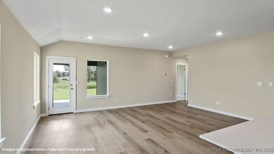 3605 E Lincoln St, Broken Arrow, OK 74014 - photo 5