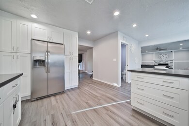 2521 River Ridge, Conroe, TX 77385 - photo 7