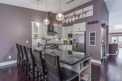 3317 Mansion Way_MLS_09