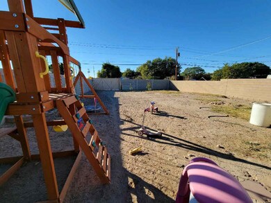 492 S 10th Ave, Yuma, AZ 85364 - photo 7