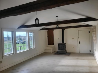 3 SEASON BONUS ROOM