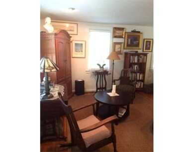 269 Temple St unit 269, West Roxbury, MA 02132 - photo 3