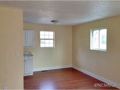 7 White Ave, Asheville, NC 28803 - photo 4