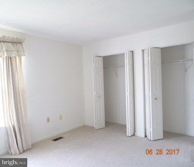 2411 Repton Ct, Windsor Mill, MD 21244 - photo 7