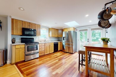 284 Richards Ave unit 3, Portsmouth, NH 03801 - photo 4