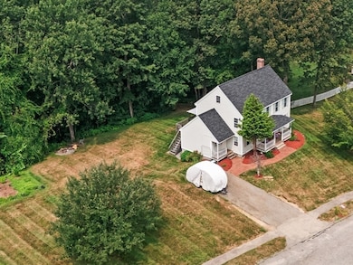 11 Valley View Cir, Rutland, MA 01543 - photo 3