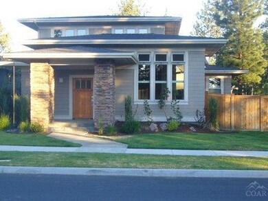 unlisted-address, Bend, OR 97701 - photo 2