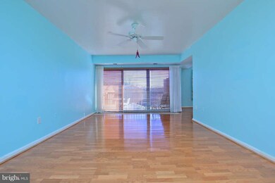 3117 Buccaneer Ct unit 202, Fairfax, VA 22031 - photo 2