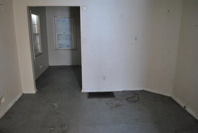 FFB132 Dining Area 192 Belvidere