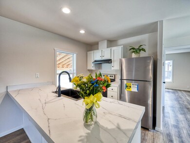 4647 Winter Ave unit SPC 82, Klamath Falls, OR 97603 - photo 4