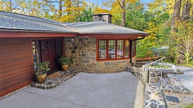 4 Bridge Ln, Croton On Hudson, NY 10520 - photo 2