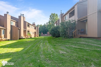 Back Yard_KI_35-FULL