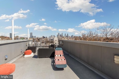 2223 Wilder St, Philadelphia, PA 19146 - photo 2