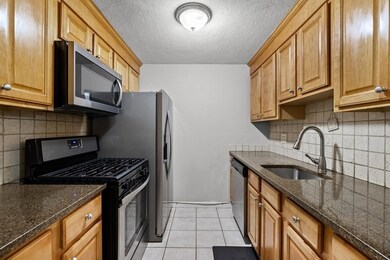 56 Townsend St unit A2, Abington, MA 02351 - photo 4