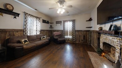 527 N Main St, Harrodsburg, KY 40330 - photo 4