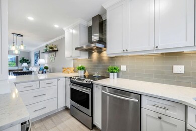 1208 Edington Pl #E-204, Marco Island, F