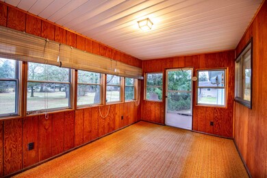 58187 Windsor Ave, South Bend, IN 46619 - photo 3