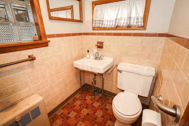 635 Craig St, Grove City, PA 16127 - photo 6