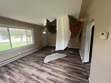 NEW LIVING ROOM 1