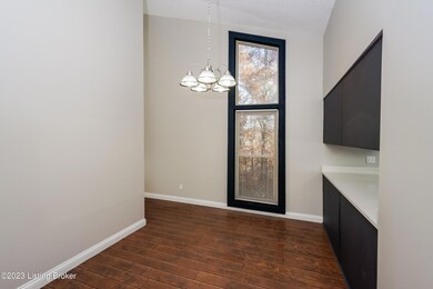 021-photo-dining-room-12067801
