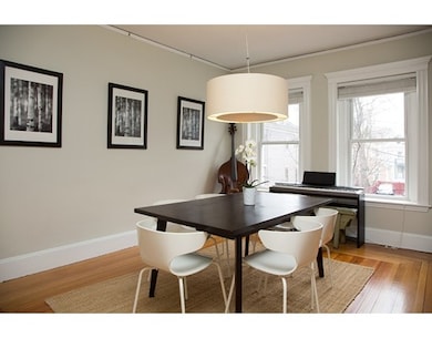 19 Grovenor Rd unit 2, Jamaica Plain, MA 02130 - photo 2