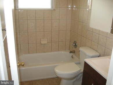 2116 Chapman Rd, Hyattsville, MD 20783 - photo 5