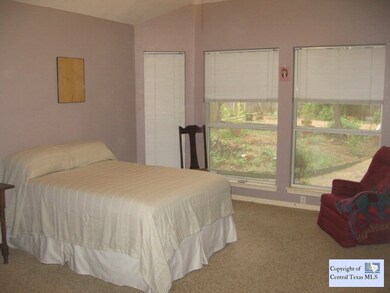 1912 Ramona Cir, San Marcos, TX 78666 - photo 5