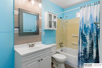 7439 S 69th St, La Vista, NE 68128 - photo 7