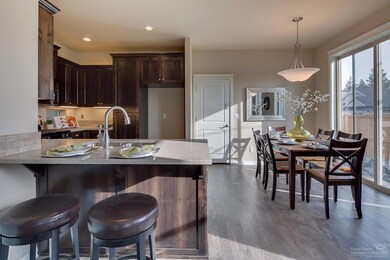 20856 SE Sotra Loop, Bend, OR 97702 - photo 5