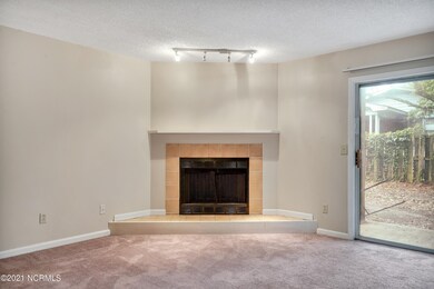 4504KimberlyWayUnit101-05