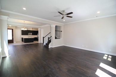 327 Aurora St, Houston, TX 77008 - photo 5