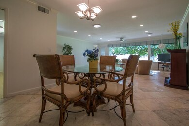 Bolivar-Formal Dining 8921