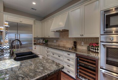 010_Kitchen Detail