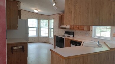 511 Donet Ln, Merlin, OR 97532 - photo 5