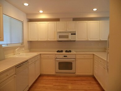 1402 NW 202nd Ln, Shoreline, WA 98177 - photo 6