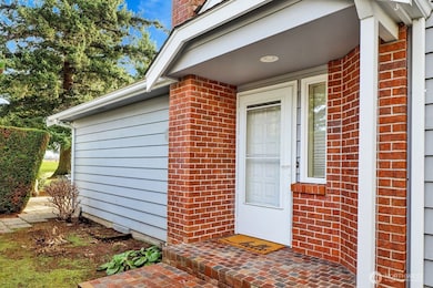 6812 Golf View Dr unit A, Lynden, WA 98264 - photo 4