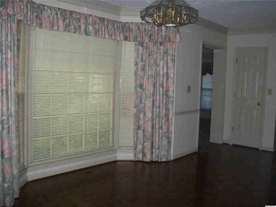 Large Bay Window In Dining Room With Wet Bar