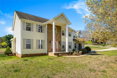 101 Lake Ridge Cir, Walhalla, SC 29691 - photo 4