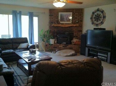 16989 Lorene Dr, Victorville, CA 92395 - photo 7