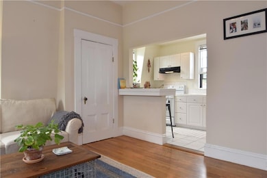 23 Pine St unit 3, Portland, ME 04102 - photo 6