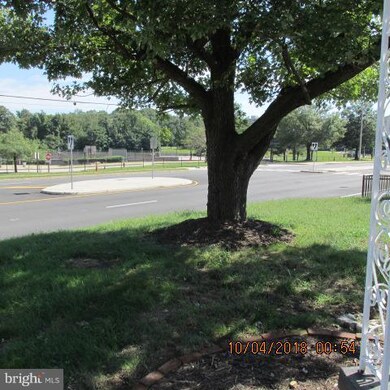 5812 N Kings Hwy, Alexandria, VA 22303 - photo 6