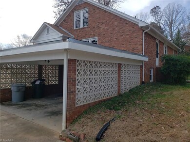 216 Northwood Dr, Asheboro, NC 27203 - photo 3