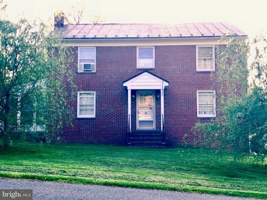 121 N Hall Ave, Purcellville, VA 20132 - photo 3