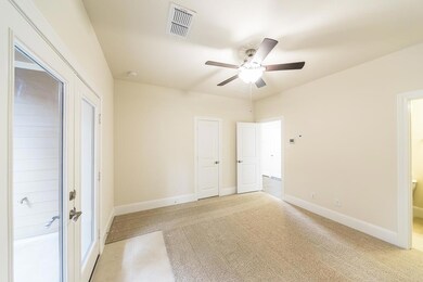 8404 Oak Leaf Point Dr, Houston, TX 77055 - photo 7