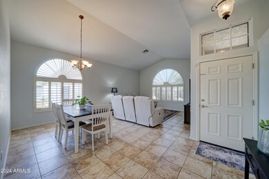 4404 E. Hunter Ct.-7