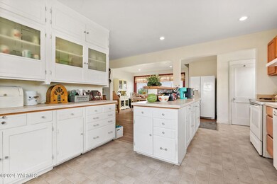 21-web-or-mls-McGuire_240809_Zickler_Zil