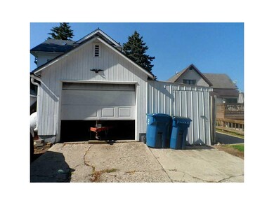 Garage. 1 car garage with additional attached stor